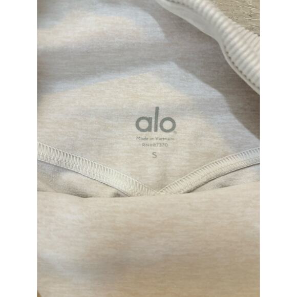 Alo Yoga Lounge Leggings Oatmeal Small EUC Neutral Gym Athleisure Alosoft 7/8 - Picture 9 of 14